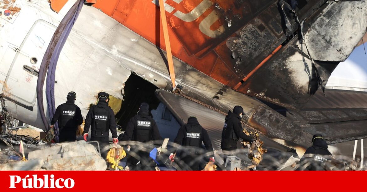 A caixa preta do avião da Jeju Air parou de gravar quatro minutos antes da colisão Aviação