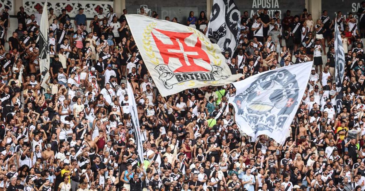 Em busca da primeira vitória, Vasco recebe o Bangu em São Januário