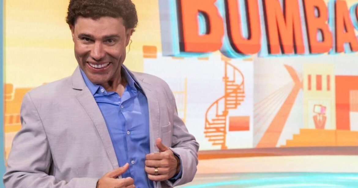 Rodrigo Sant’Anna estreia no ‘BBB 25’ com painel humorístico, mas as piadas desagradam a web: ‘Que vergonha’