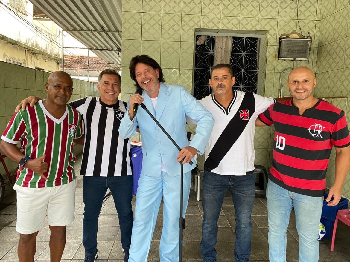 Alex Escobar “retrata” Roberto Carlos para comemorar a volta do Campeonato Carioca à Globo