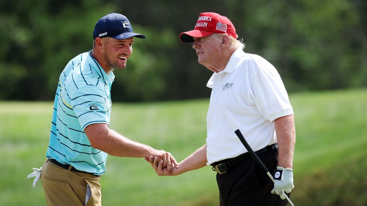 PGA Tour dá a Trump um feito para levar o acordo de golfe ao vivo mais próximo durante a Big Sports Week do Presidente